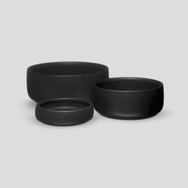 Exclusive black dog bowls