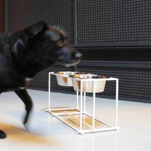 Bauhaus white // Geometric stand with two bowls