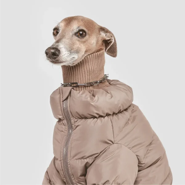Cushycushy Onesie // Flyverdragt som ikke skal over hovedet (mocha) Str 0, 10 og 12